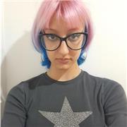 tengo un nivel avanzado, he hecho varias pruebas de nivel. 
Estoy dispuesta a dar clase a niñ@s de primaria y ESO